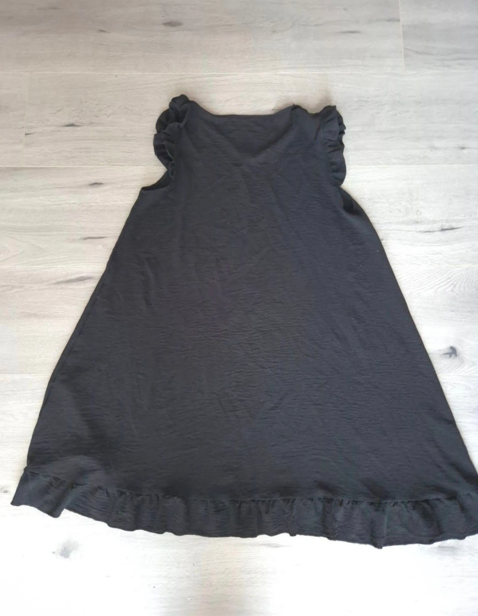 Zwarte Zomerjurk met Ruffles / Ruffles Schouders & Zomen 2XL 